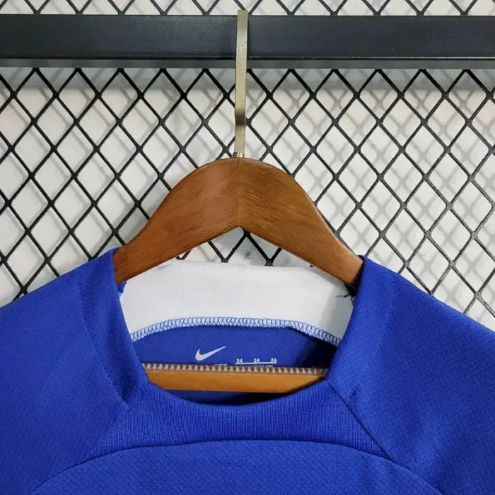 Kids Chelsea 2023/24 Home Kit 5