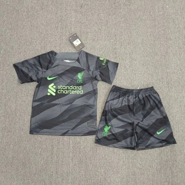 Kids Liverpool 2023/24 Goalkeeper Kit