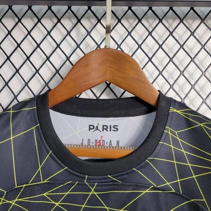 Kids Paris Saint-Germain 2022/23 Fourth Kit 2
