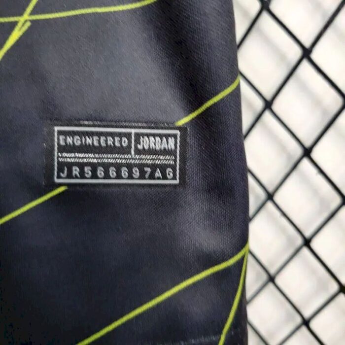 Kids Paris Saint-Germain 2022/23 Fourth Kit 6