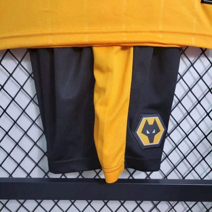 Kids Wolves 2023/24 Home Kit 6