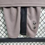 Kids Tottenham Hotspur 2023/24 Third Kit 3