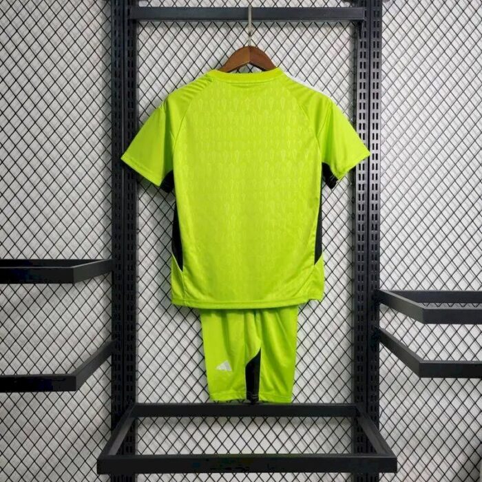 Kids Real Madrid 2023/24 Goalkeeper Kit 7