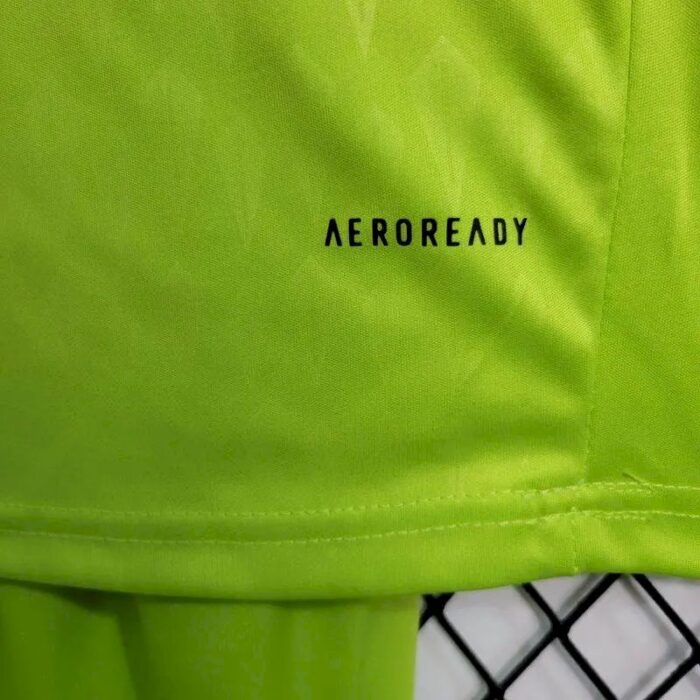 Kids Real Madrid 2023/24 Goalkeeper Kit 5