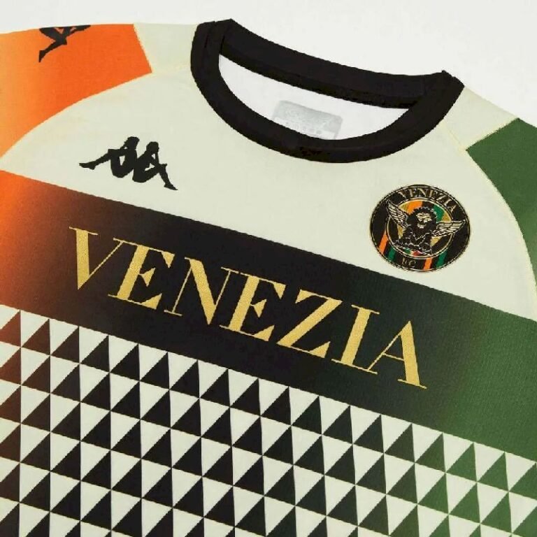 Mens Venezia FC 2021/22 Away Jersey 1