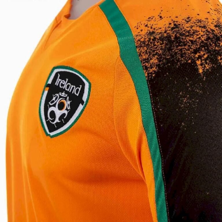 Mens Ireland 2021/22 Away Jersey 1