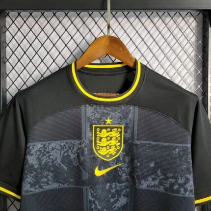 Mens England 2022/23 Pre-Match Jersey Black 1