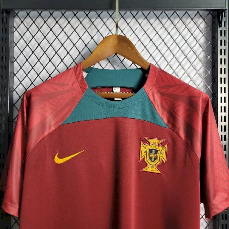 Mens Portugal 2022/23 Red Pre-Match Jersey 1