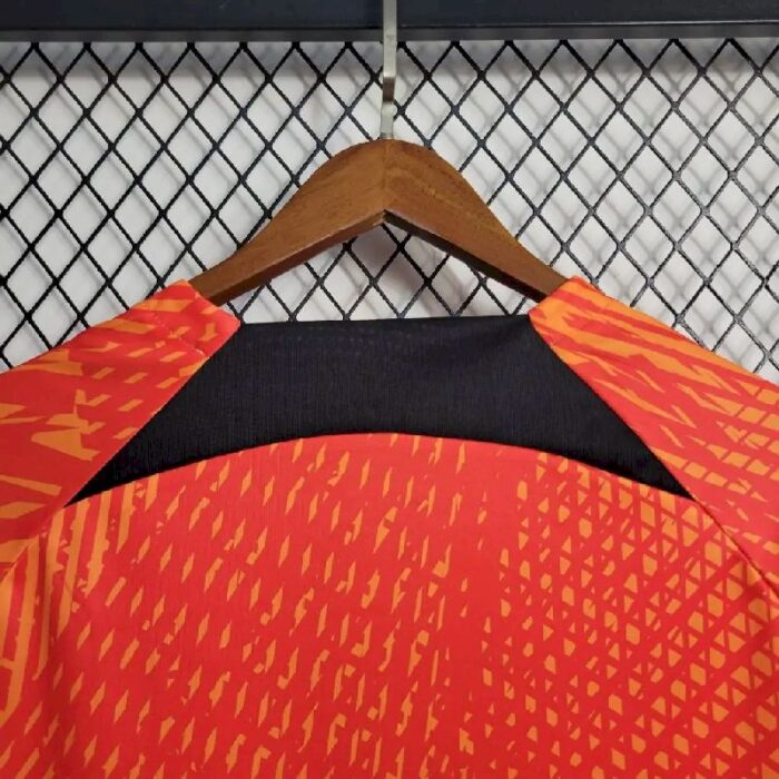 Mens Atletico Madrid 2022/23 Pre-Match Server Orange 6