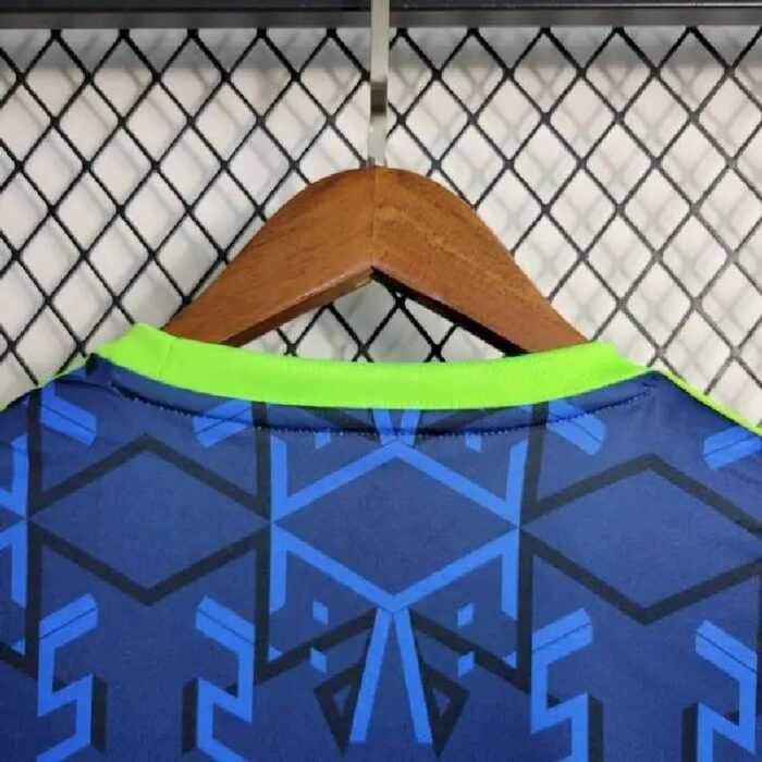 Mens Arsenal 2023/24 Jersey 8