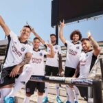 Mens Colo Colo 2022 Home Jersey 4