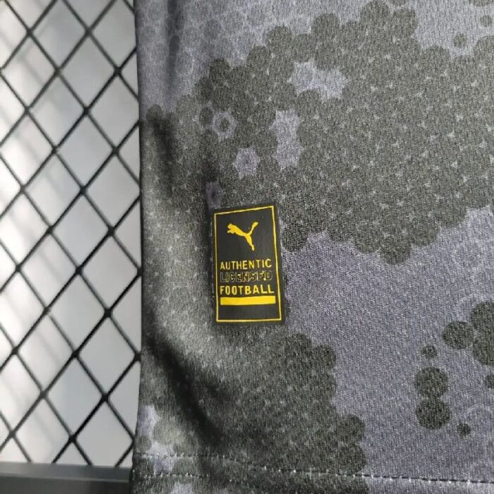 Mens Borussia Mönchengladbach 2022/23 Away Jersey 6