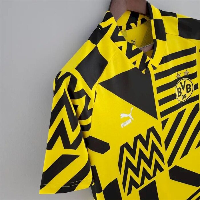 Mens Borussia Dortmund 2022/23 Pre-Match Jersey 2