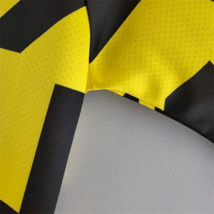 Mens Borussia Dortmund 2022/23 Pre-Match Jersey 5