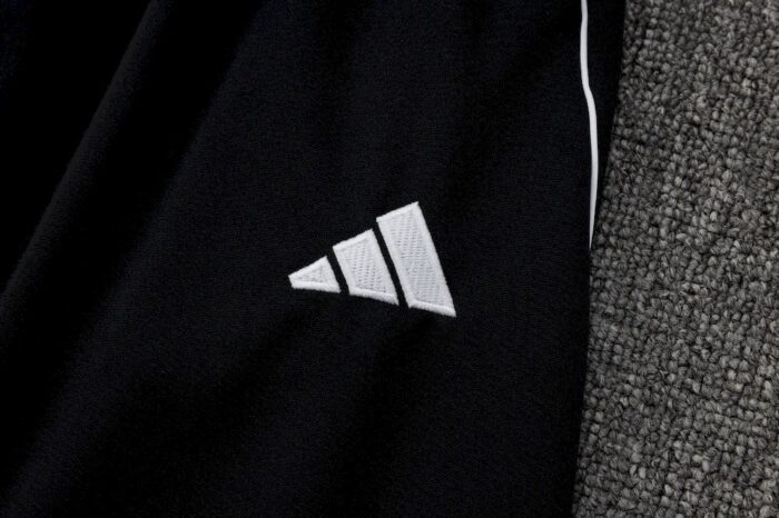 Mens Real Madrid 2025/26 Tracksuit 815 4