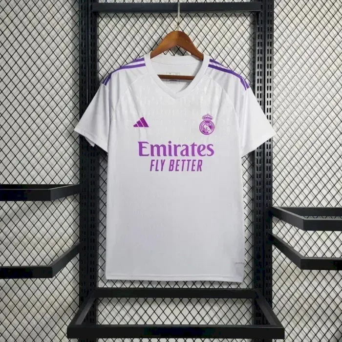 Mens Real Madrid 2023/24 Goalkeeper Jersey 1