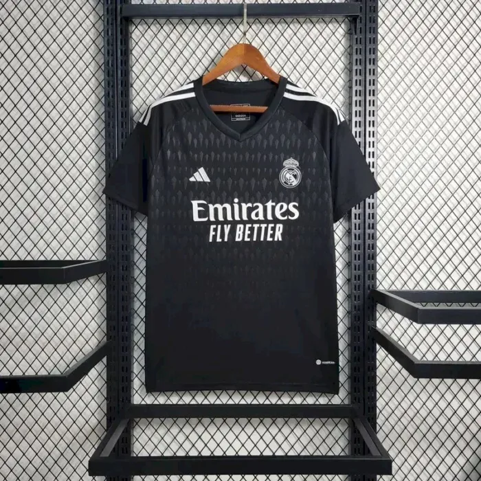 Mens Real Madrid 2023/24 Goalkeeper Jersey 1