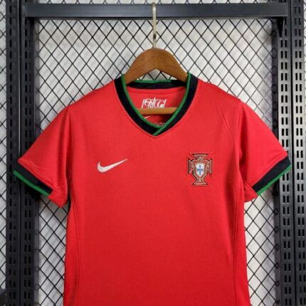 Womens Portugal 2024/25 Home Jersey 1