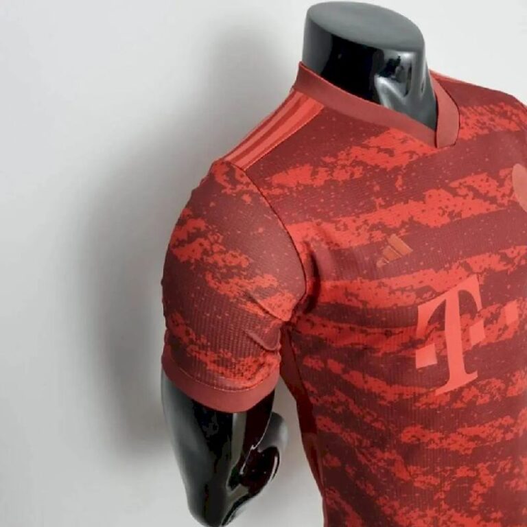 Mens Bayern Munich 2022/23 Jersey Player Version 1