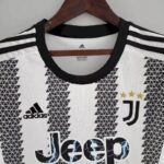 Womens Juventus 2022/23 Home Jersey 1
