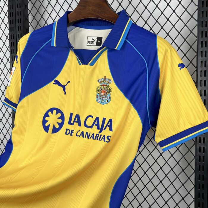 Retro UD Las Palmas 2000/01 Home Jersey 2