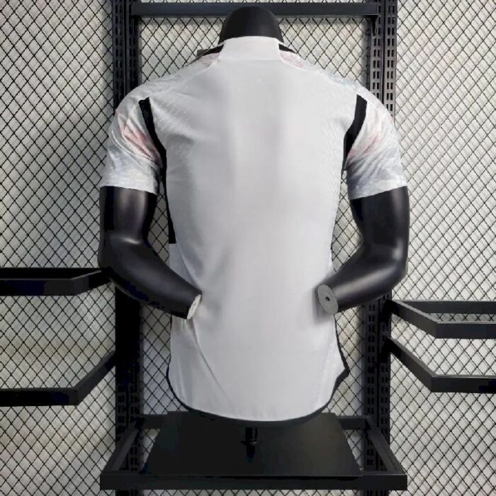Mens Juventus 2023/24 Pre-Match Jersey Player Version 9