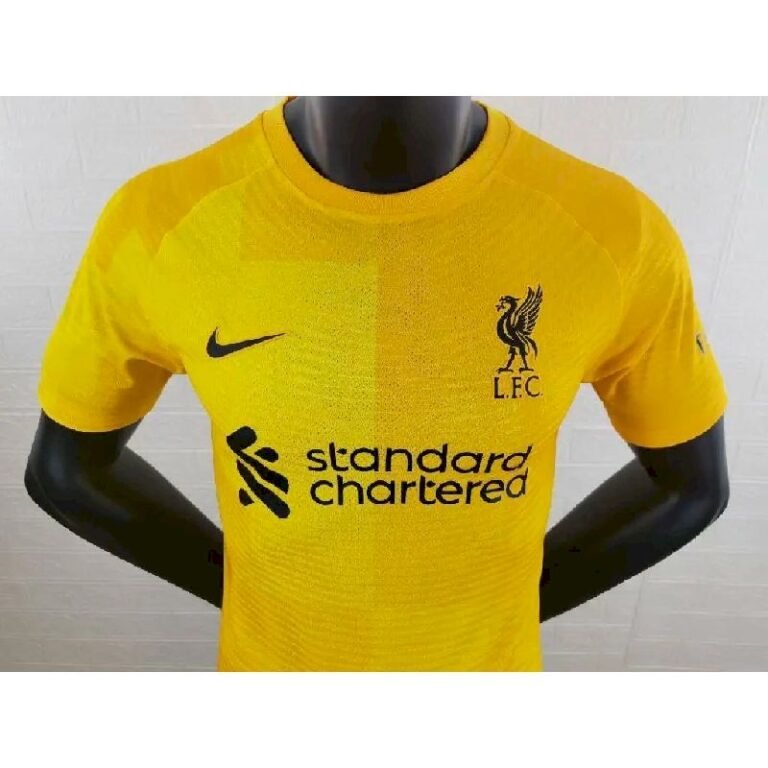 Mens Liverpool 2021/22 Goalkeeper Jersey Player Version 1