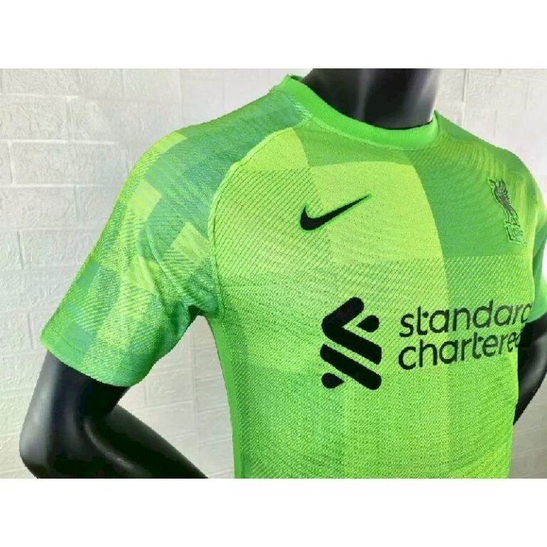 Mens Liverpool 2021/22 Goalkeeper Jersey Player Version 1