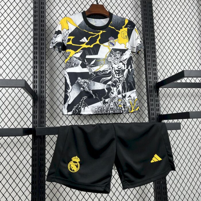 Kids Real Madrid 2025/26 Pre-Match Kit 2