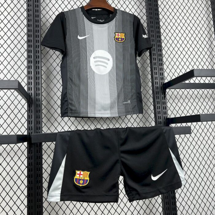 Kids Barcelona 2025/26 Goalkeeper Kit 3