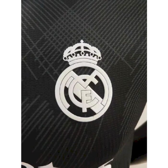Mens Real Madrid 2022/23 Jersey Player Version 1