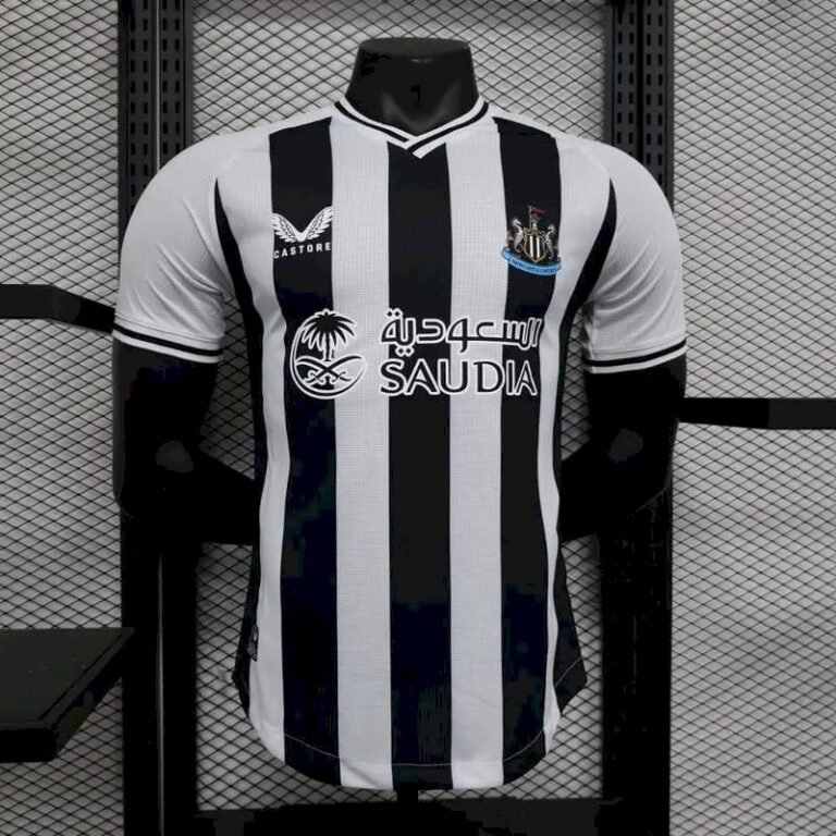 Mens Newcastle United 2023/24 Home Jersey Player Version
