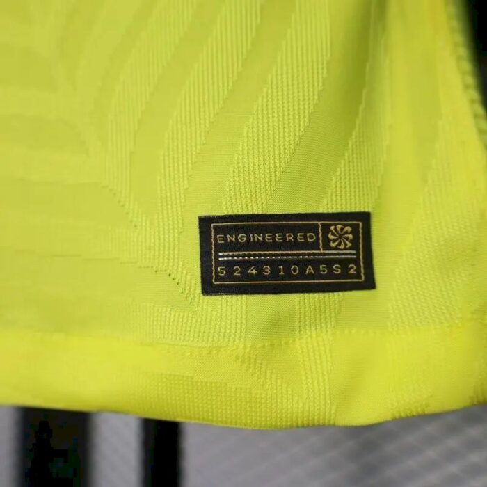 Mens Brazil 2023/24 Home Jersey Player Version 8