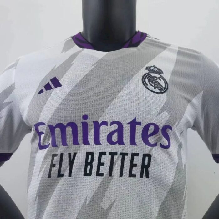 Mens Real Madrid 2022/23 Classic Jersey Player Version 1