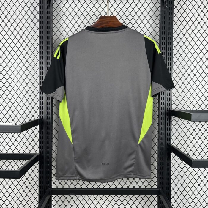 Mens Real Madrid 2025/26 Goalkeeper Jersey 1