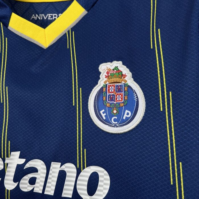 Kids FC Porto 2025/26 Fourth Kit 3
