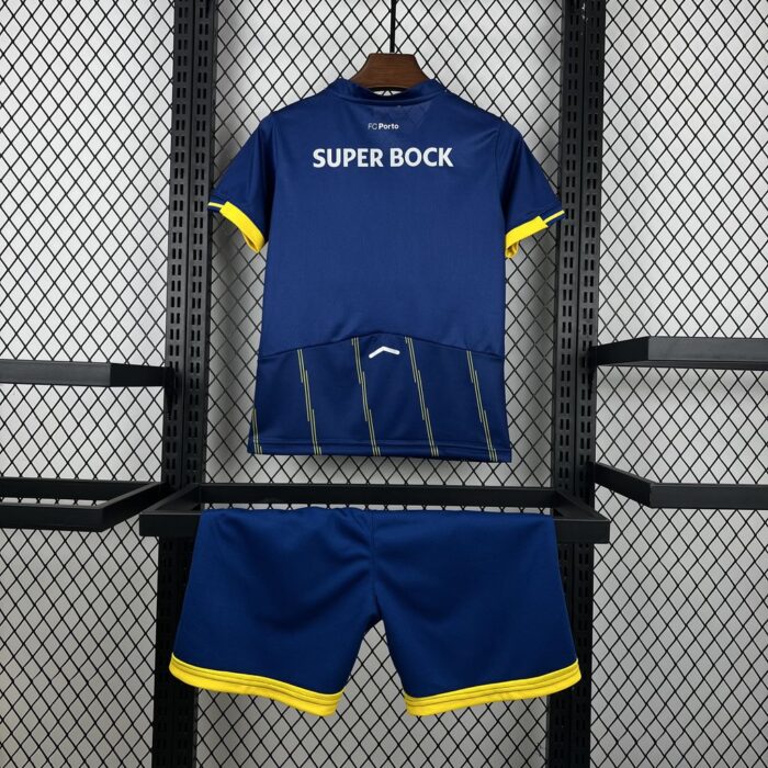 Kids FC Porto 2025/26 Fourth Kit 1