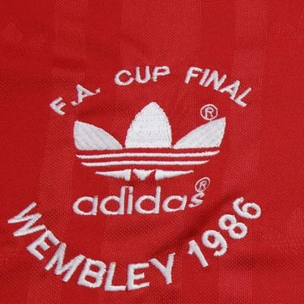 Retro Liverpool 1985/86 Home FA Cup Jersey – view 2