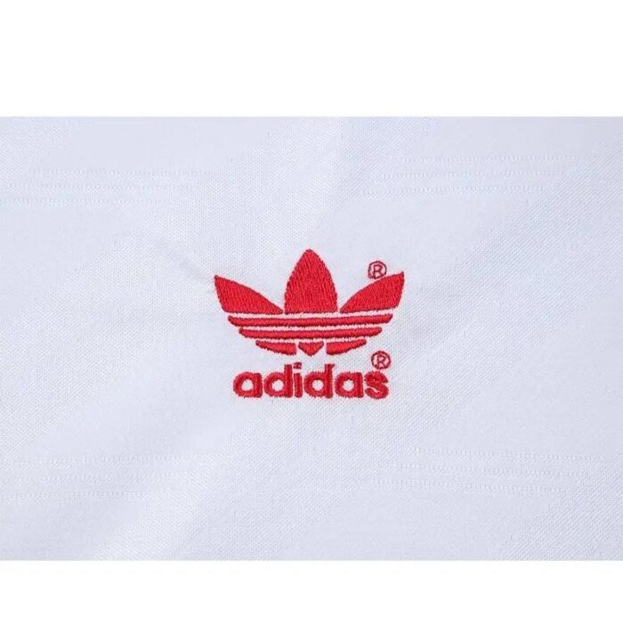 Retro Manchester United 1986/88 Away Jersey - Image 5