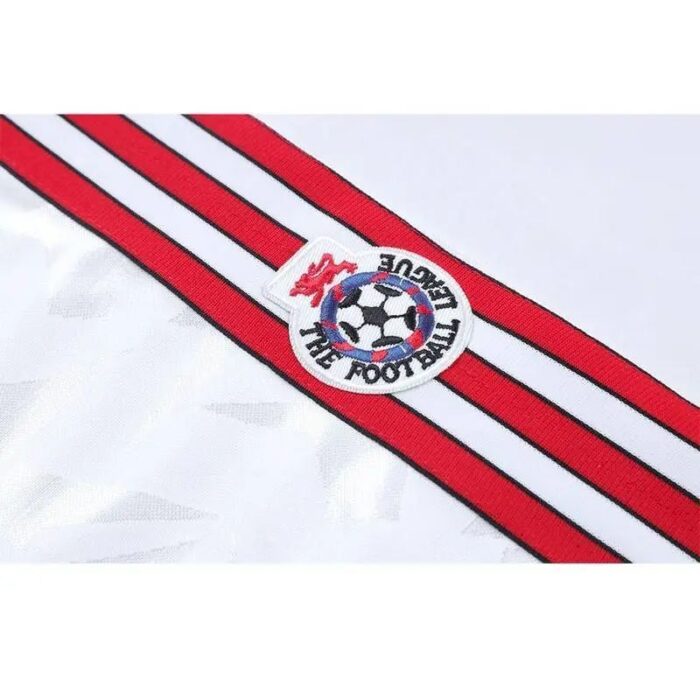 Retro Manchester United 1991 Cup Winners Cup Long Sleeve Jersey - Image 5