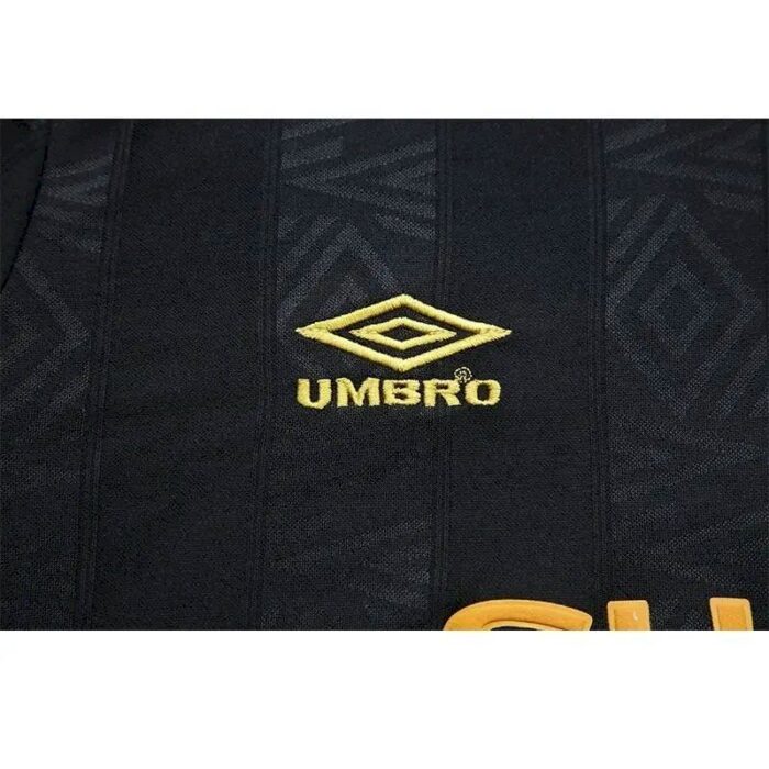 Retro Manchester United 1993/95 Away Long Sleeve Jersey - Image 5
