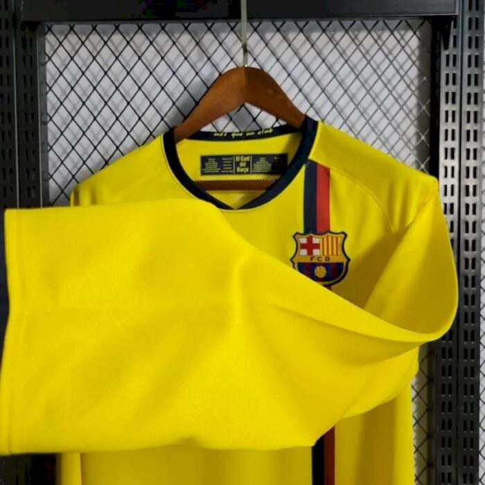 Retro Barcelona 2008/09 Away Long Sleeve Jersey - Image 3