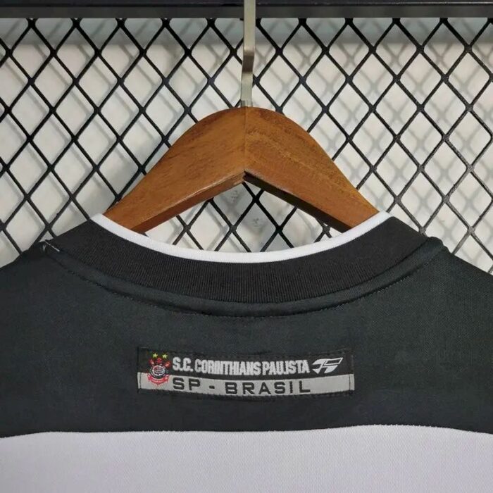 Retro Corinthians 2000 Home Jersey - Image 4