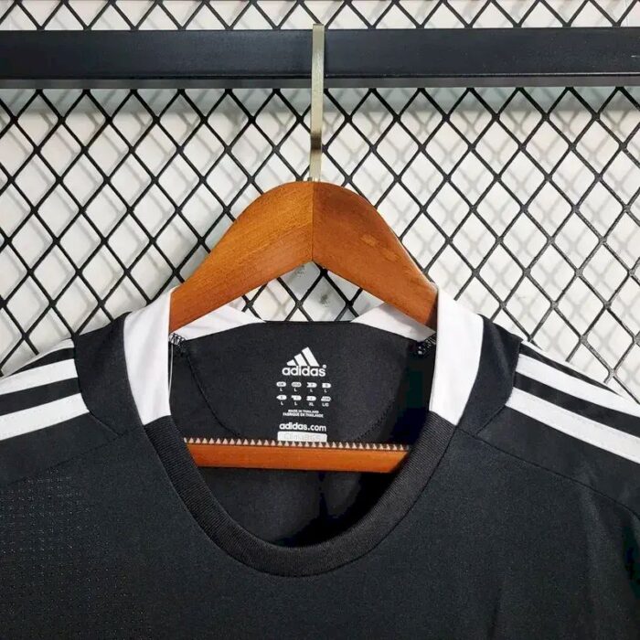 Retro Real Madrid 2008/09 Away Jersey - Image 3