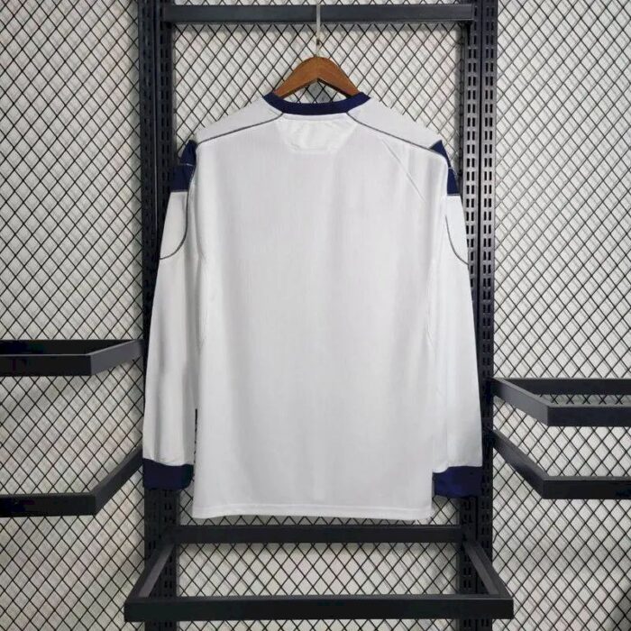 Retro Manchester United 2000/01 Away Long Sleeve Jersey - Image 5