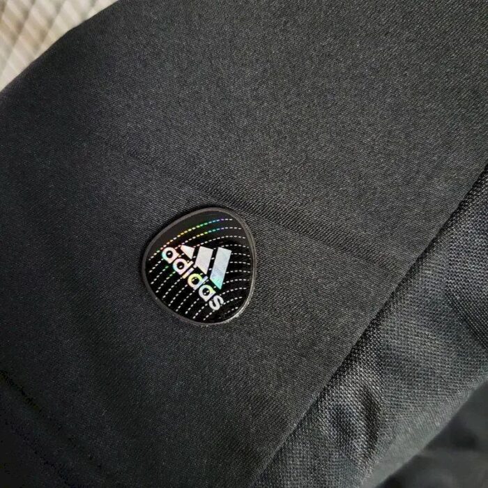 Retro Real Madrid 2011/12 Away Jersey - Image 4