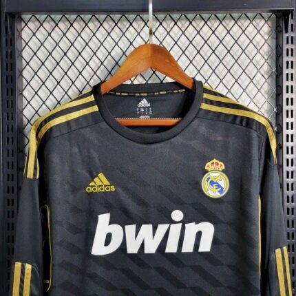 Retro Real Madrid 2011/12 Away Long Sleeve Jersey – view 2
