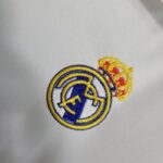 Retro Real Madrid 2011/12 Home Kids Kit - Image 4