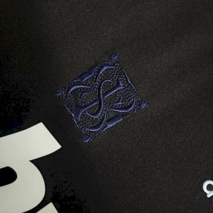 Retro Real Madrid 2009/10 Away Jersey - Image 5