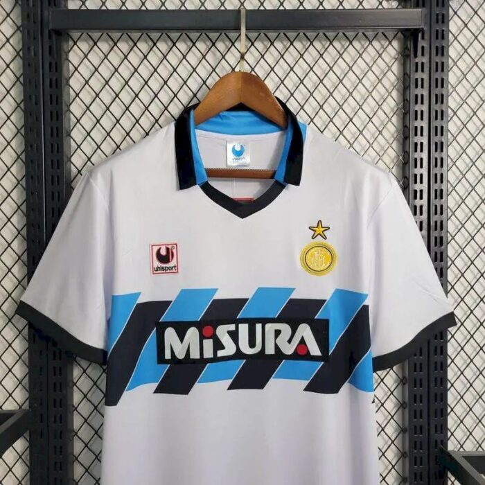 Retro Inter Milan 1990/91 Away Jersey - Image 3